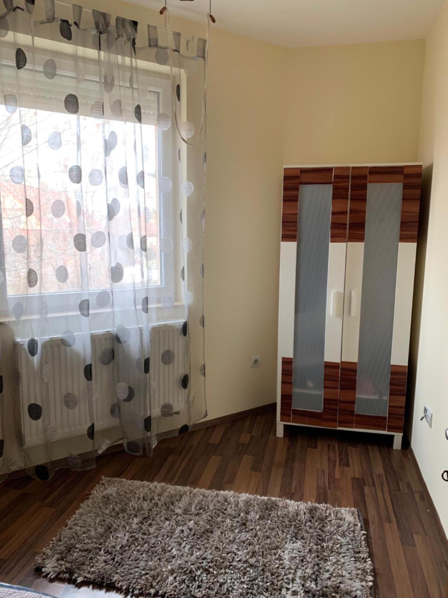 Airport Road/Repter Koezeli Haz Privat Parkoloval Apartment Budapest Ngoại thất bức ảnh