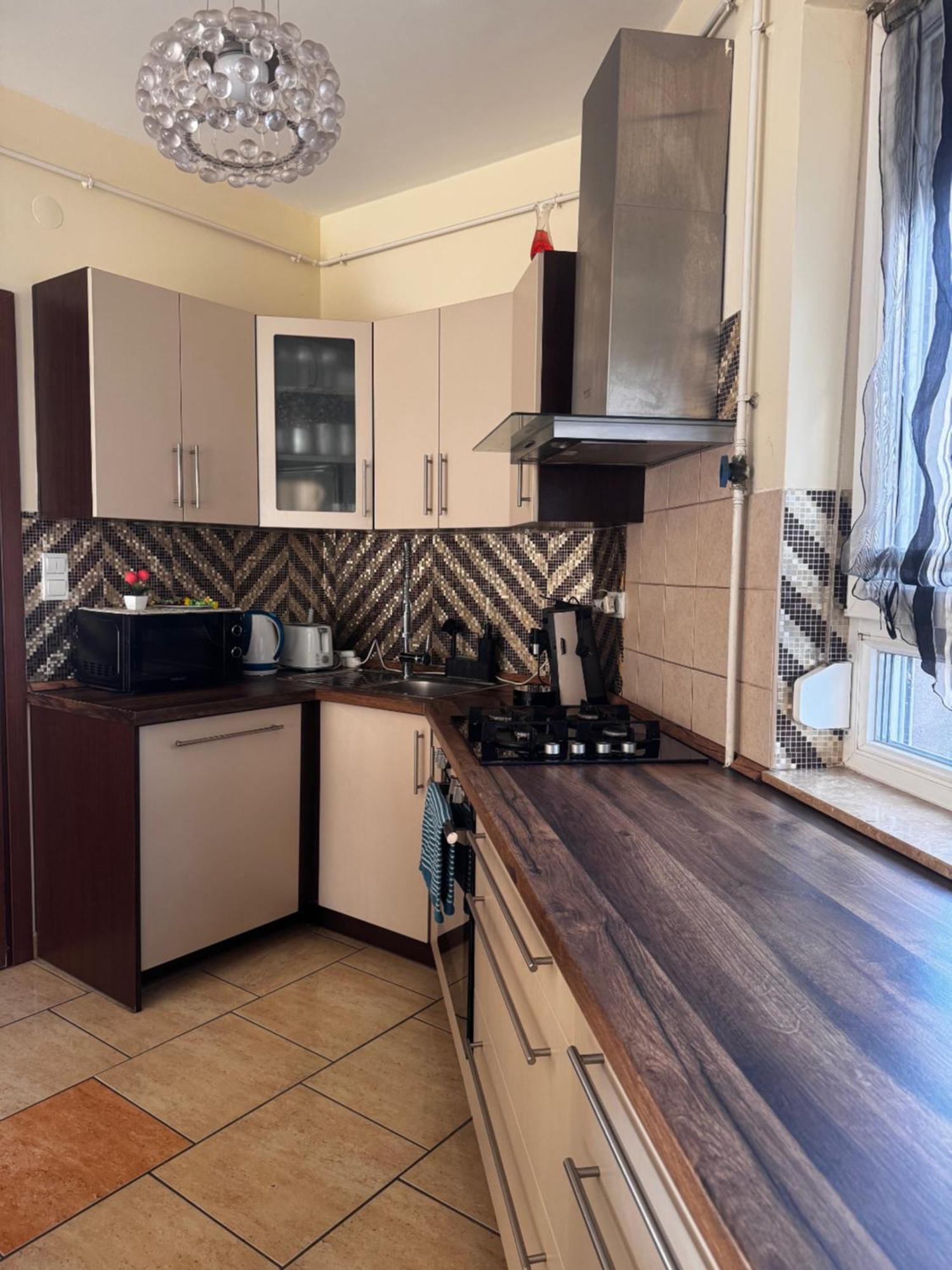 Airport Road/Repter Koezeli Haz Privat Parkoloval Apartment Budapest Ngoại thất bức ảnh